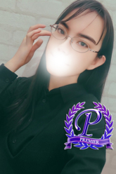 炢